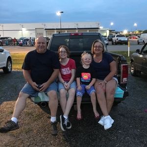 Meet your Posher, Robin